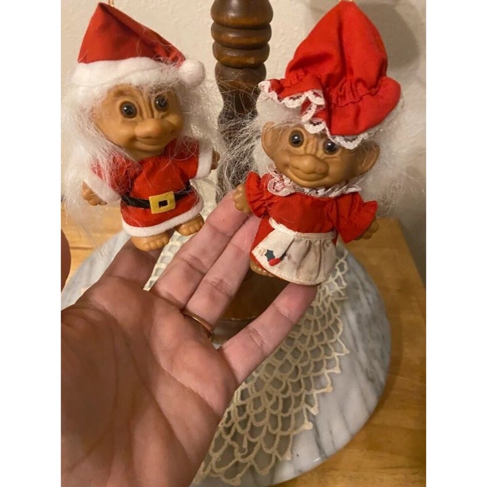 Russ Berrie Santa Claus and Mrs. Claus Christmas troll dolls from the 1990s.